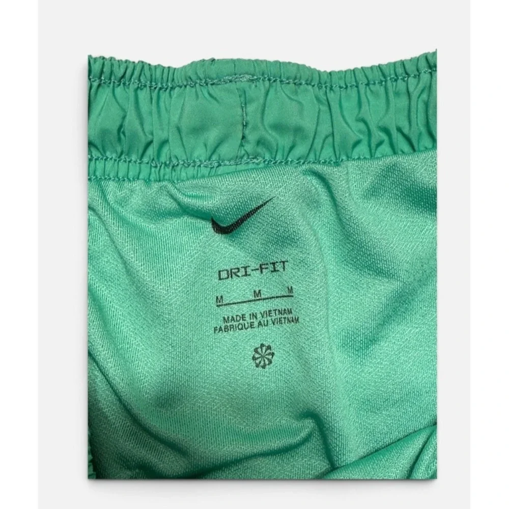 Nike stay cool